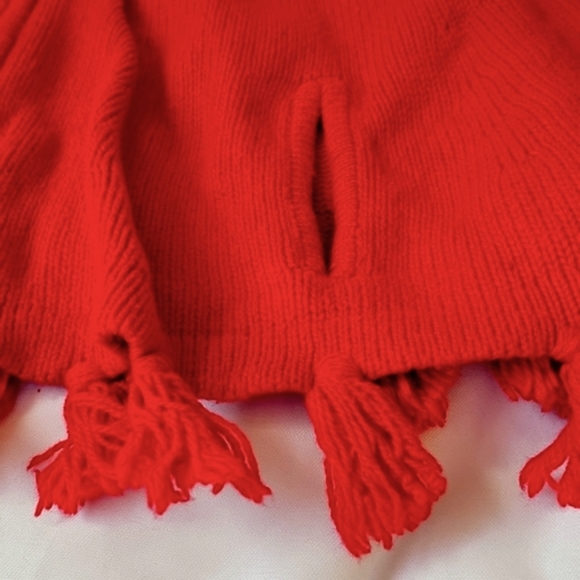 EUC LANDS' END Wool Hooded Poncho Cape Fair Isle Cozy Sweater Red - Picture 4 of 4